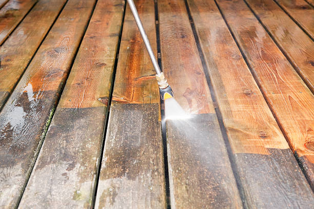 Why Choose Our Certified Pressure Washing Experts for Your Project Needs in Huntley, IL?